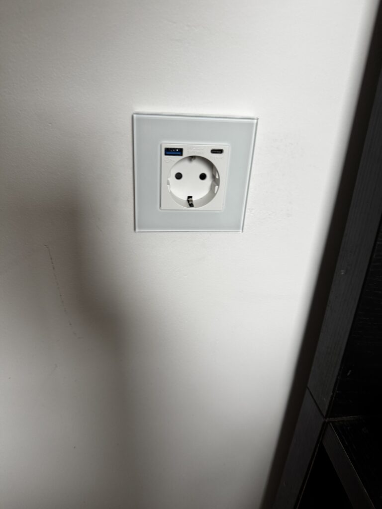 529e8f8a ccaa 448e bab8 0a4005128373